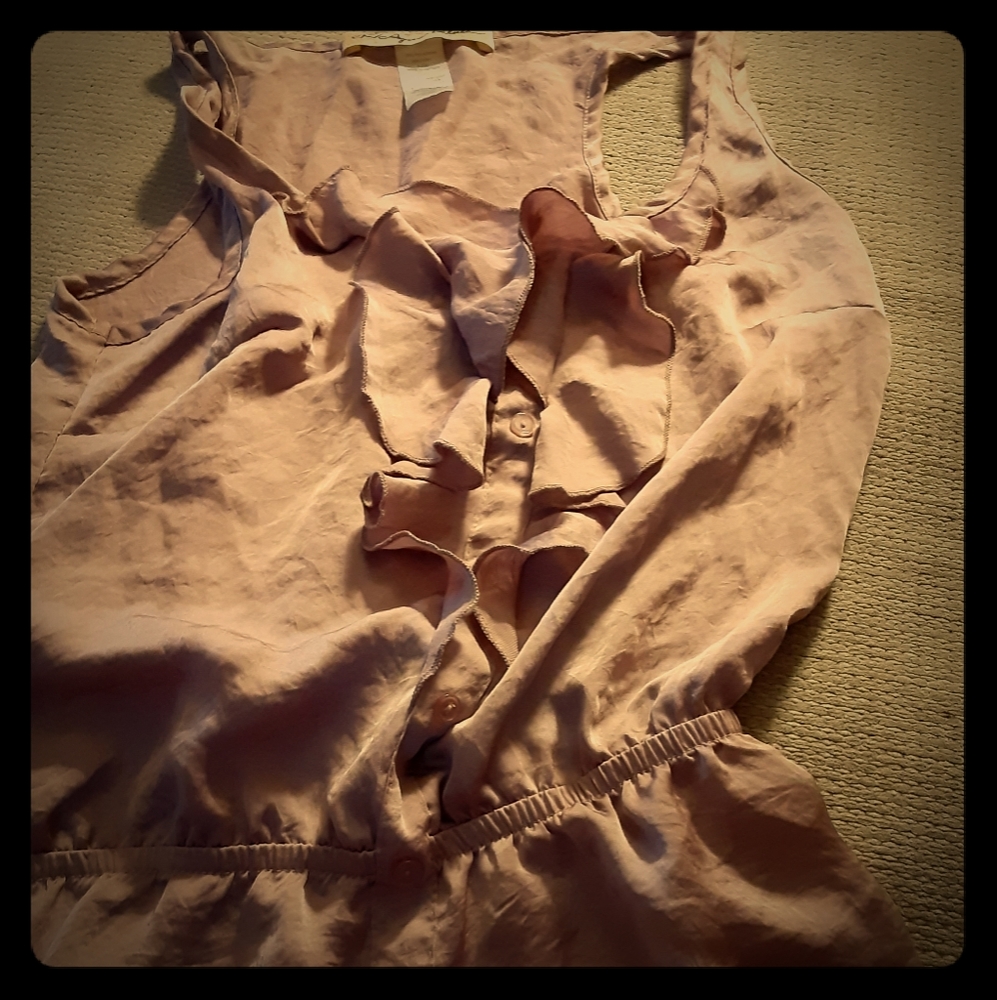 Super beautiful dressy/business style Tank top!!!!